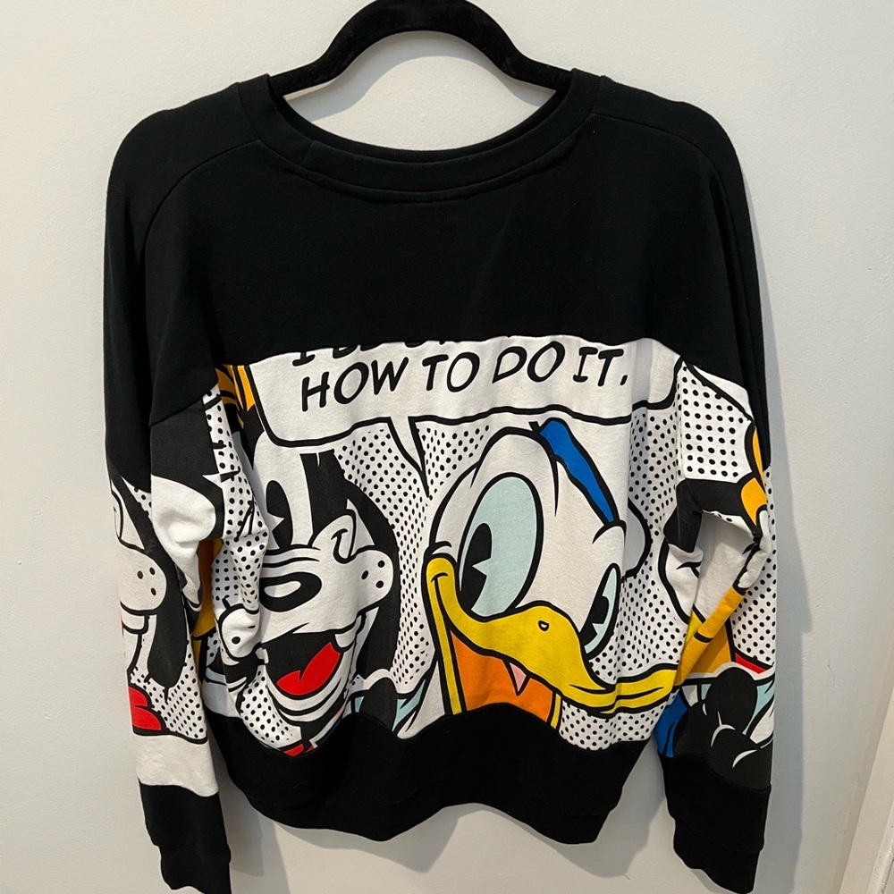 Disney Mickey Donald Goofy Pluto graphic comic band sweater - Large
